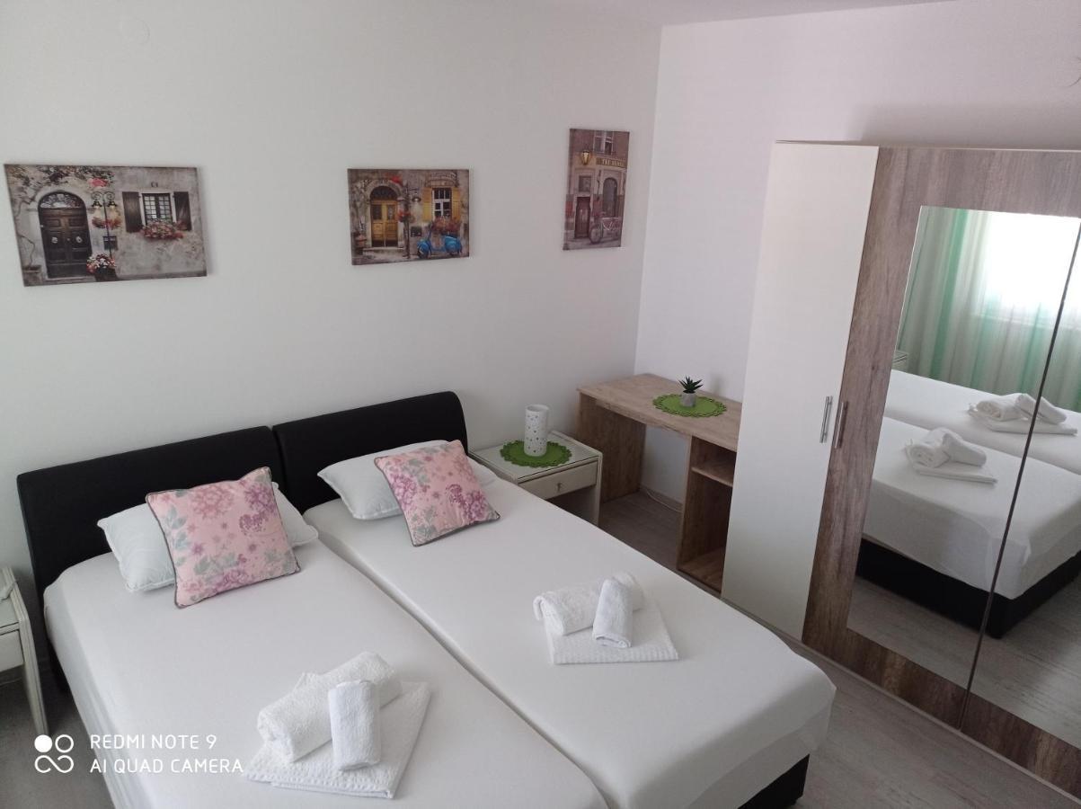 Simb Apartment Split Bagian luar foto